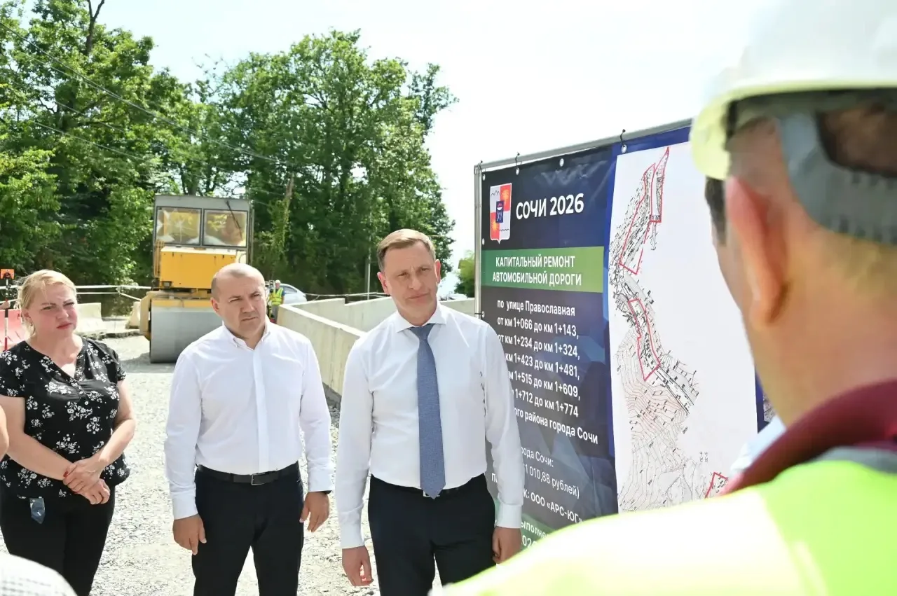 🔹 На капитальный ремонт улицы Православной направили из городской казны больше 72,6 ми...