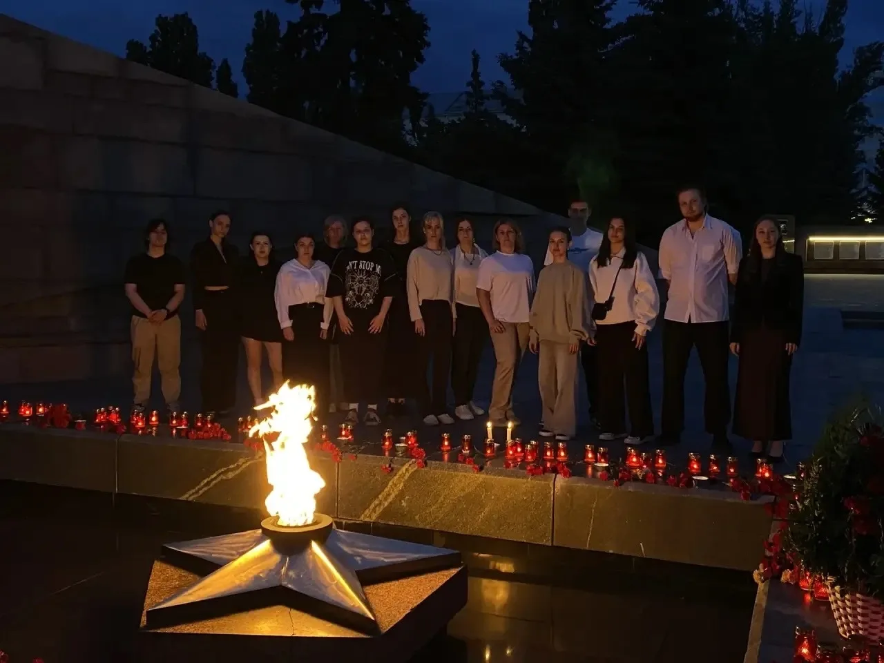 Помним о подвиге ⭐

В воскресенье, 21 июня, студенты и преподаватели СГИКа присоединились к всеросси