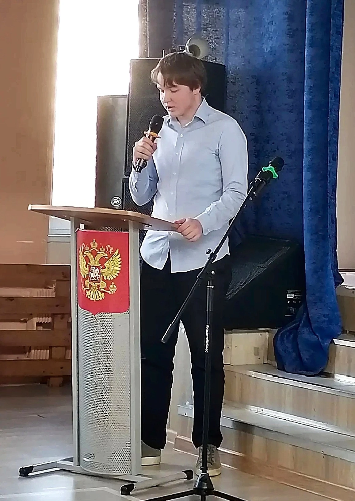 ✍️❤️Литературный код: с любовью о России.

🎙️
Расплескалось море, разалелись степи,
Разорвав заката