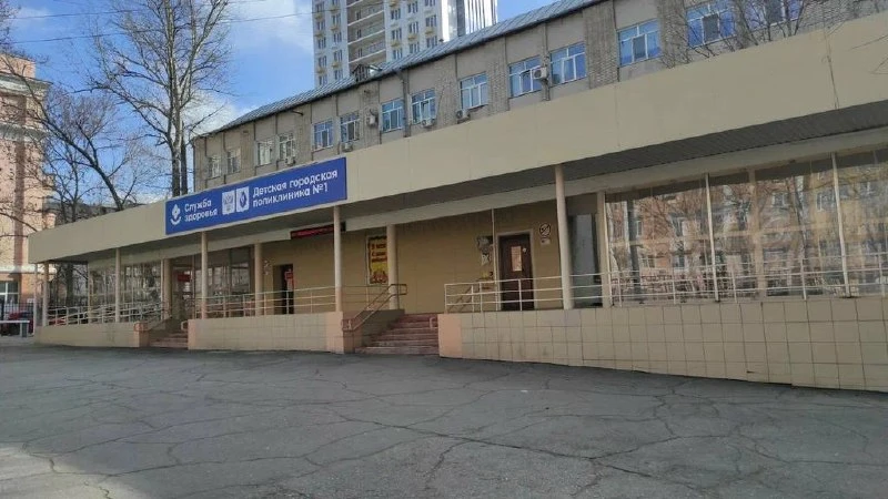 ⚡️Срочно! Розыск очевидцев происшествия у детской больницы №1
