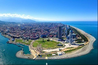 #курортнедели

📍Пляжи Грузии
   
Батуми – единственный крупный морской город-курорт страны, суперсо
