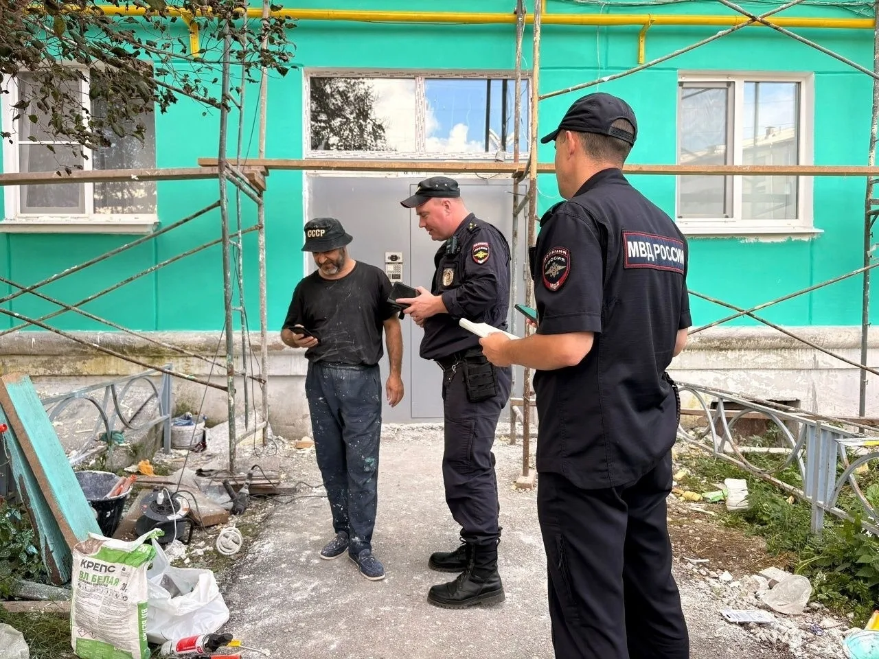 В Карпинске, Краснотурьинске и Волчанске полиция искала нелегальных мигрантов