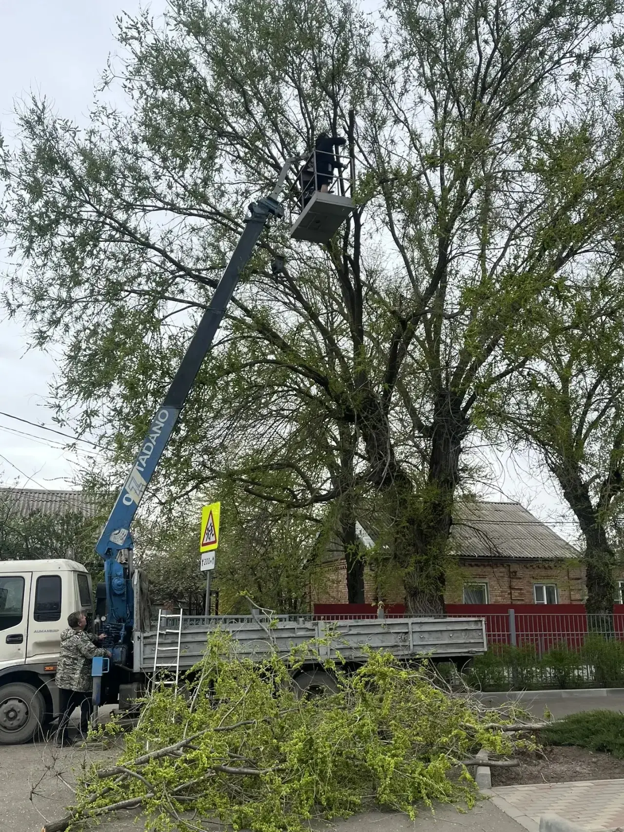 Коллектив МБОУ Красносадовской СОШ выражает благодарность Волкову Константину Владимиро...