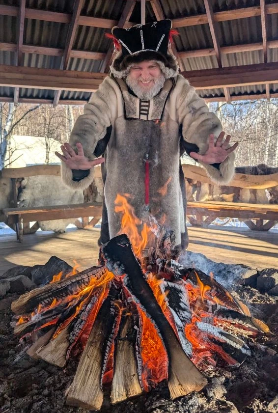 МЕЖДУ НАМИ ТАЕТ ЛЁД 🔥