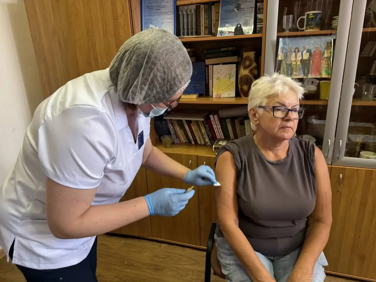 💉 Забота о здоровье старшего поколения: участники клуба «Активное долголетие» прошли с...