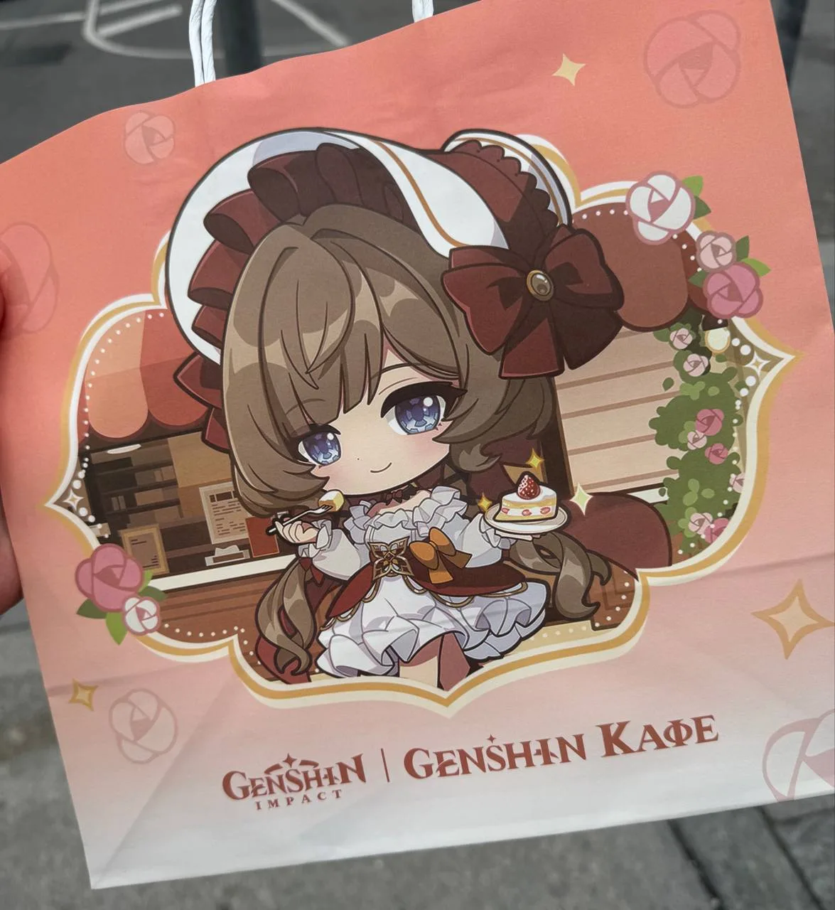 Сходила на открытие Геншин Кафе