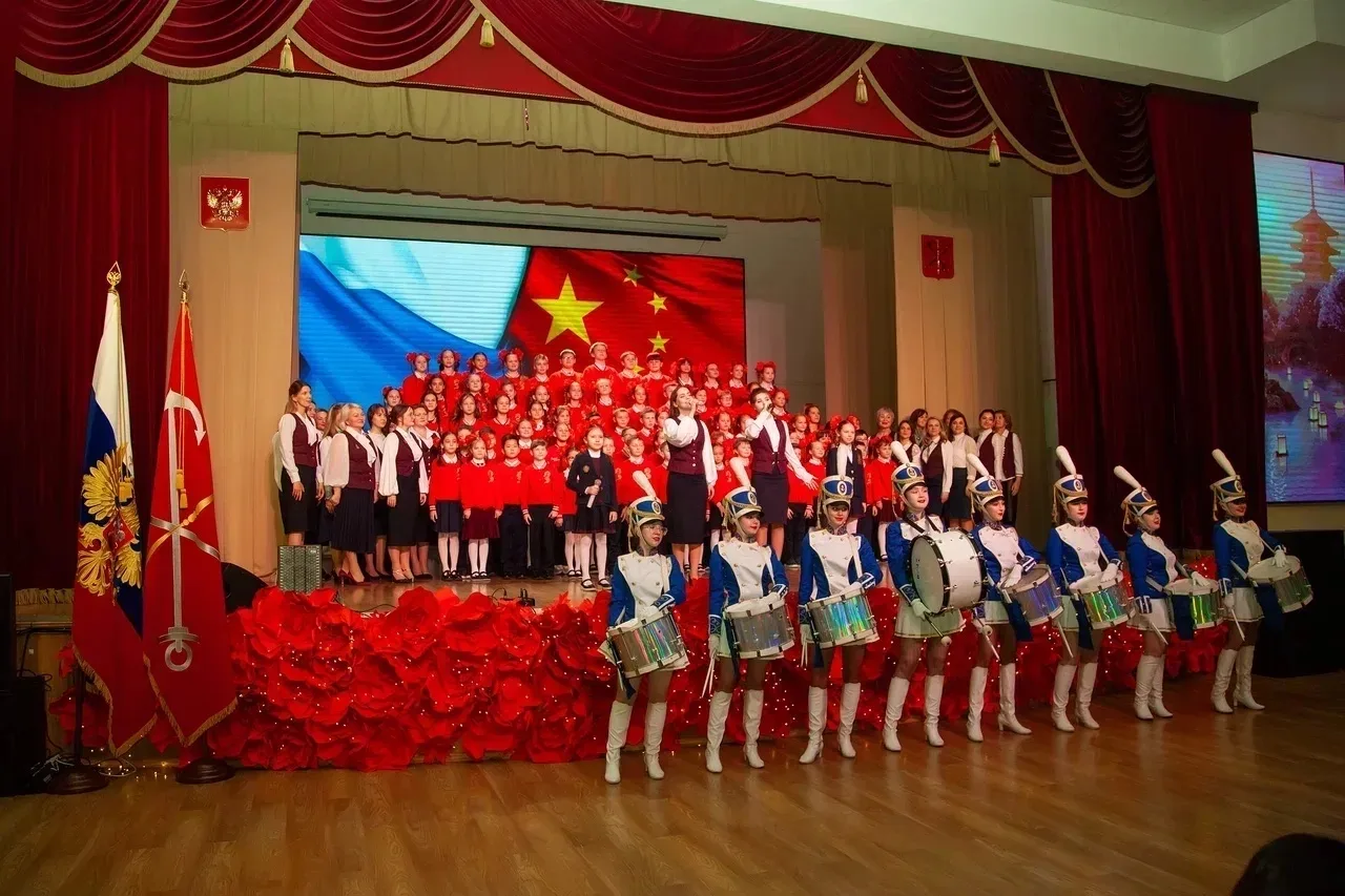 🏮 КИТАЙСКИЙ НОВЫЙ ГОД В ШКОЛЕ №547  26 февраля в нашей школе состоялся традиционный ежегодный Фестив