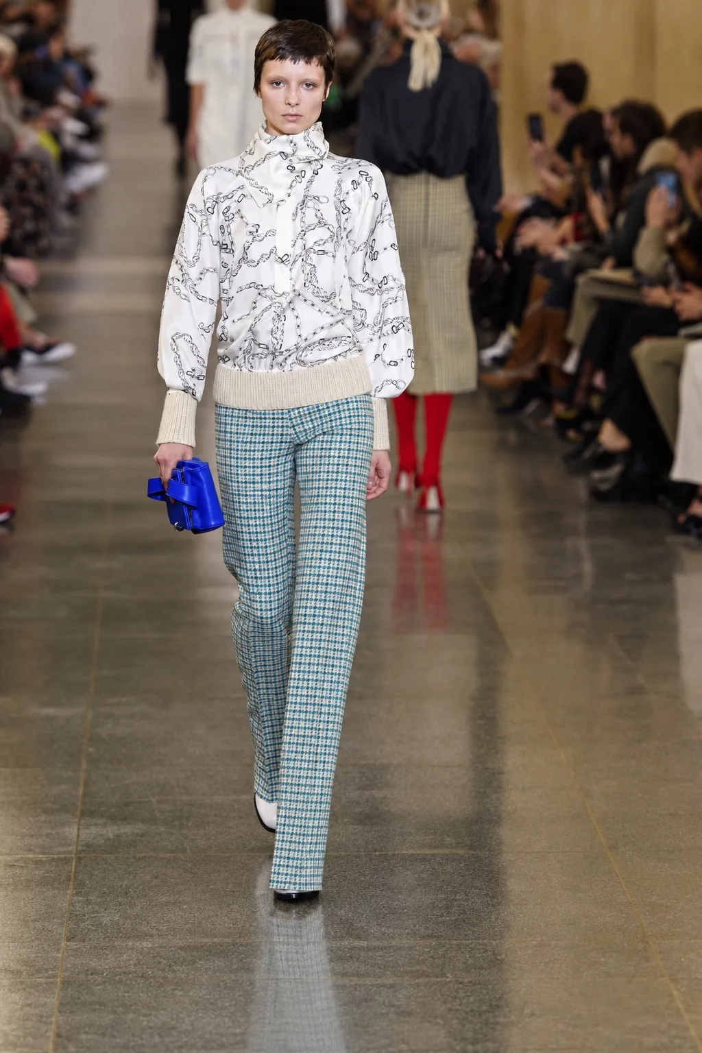 Эксклюзивные отрезы: Ralph Lauren, Gucci и чистая шерсть 🧵✨