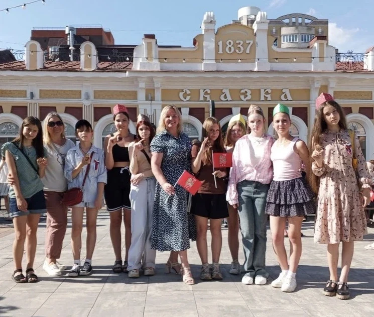 🇷🇺День России и День города!

🌞Сегодня в нашем любимом городе прошли мероприятия, приуроченные ко