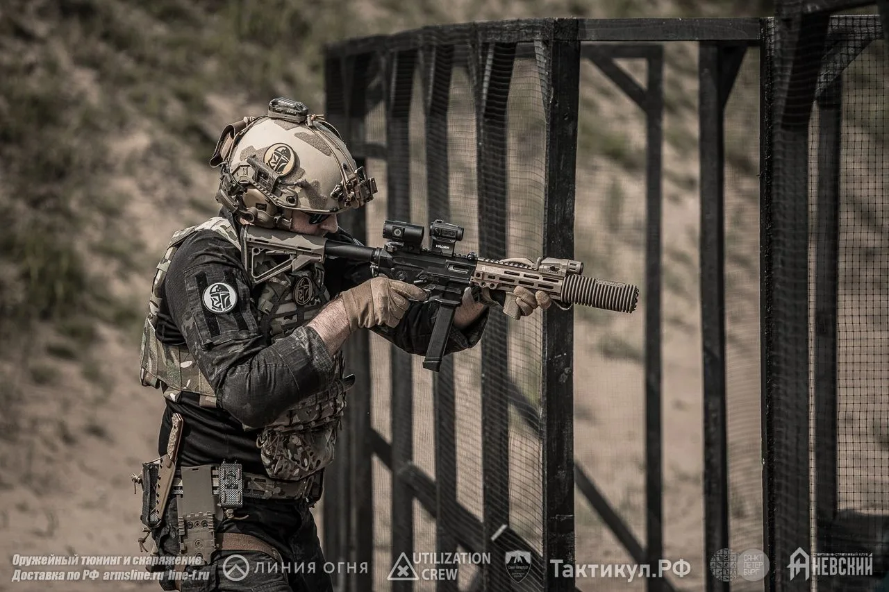 Magpul CTR Carbine Stock (MAG310-BLK) имеет "зализанный" дизайн без каких-либо выступаю...