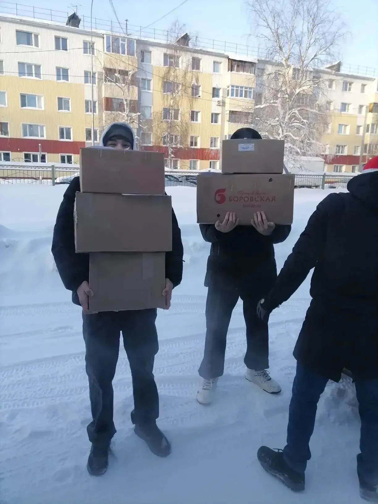 🪖Наша школа активно поддержала акцию "Сладкое письмо солдату"!  🎓Наши ученики и педагоги приняли уча