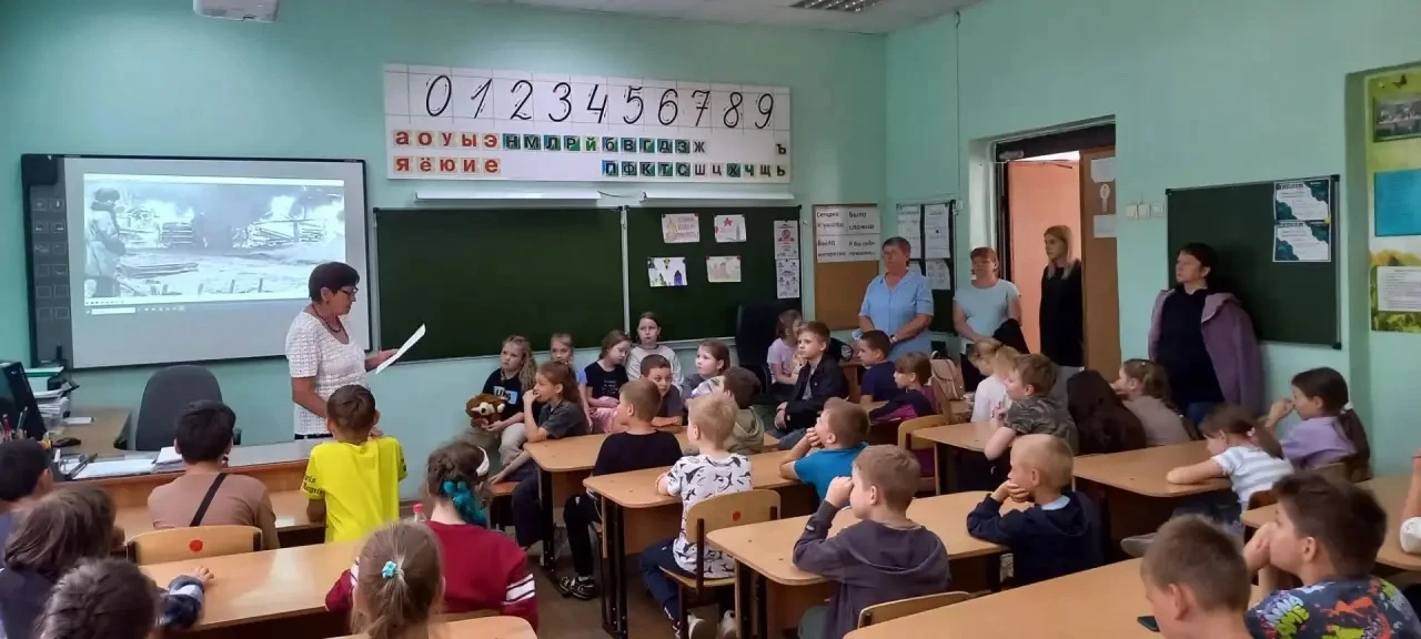 🕊 Сегодня, 22 июня, в День памяти и скорби, воспитанники пришкольного лагеря «Радуга» приняли участ