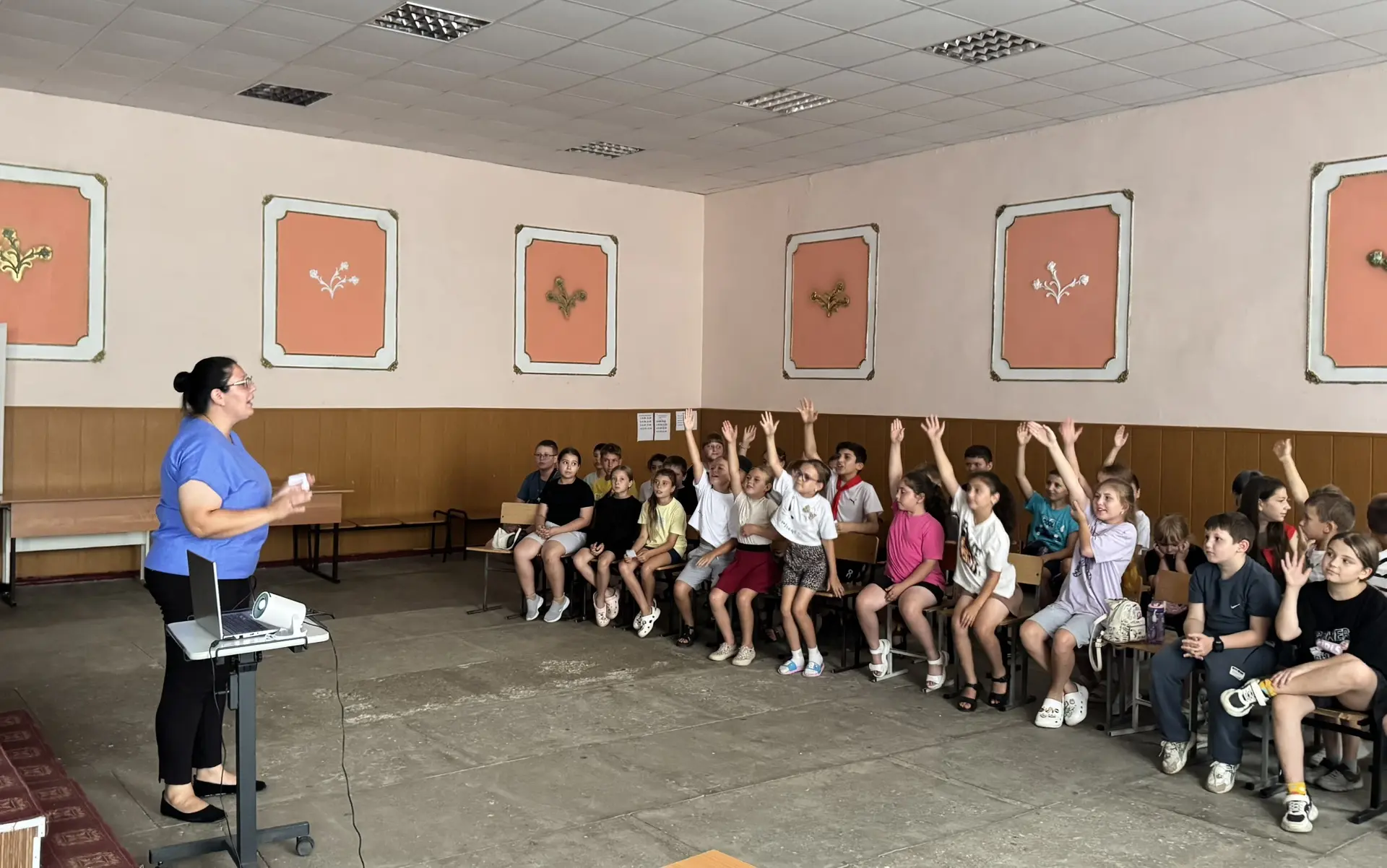 🎉 Сегодня — 13‑й день нашей лагерной смены! 🎉

Девиз дня: «Законы нужно знать, законы нужно уважат