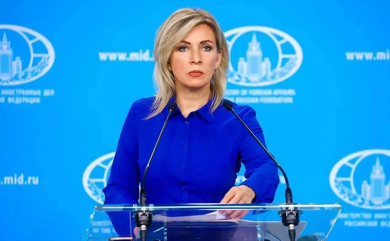 Захарова спросила Париж о "правах человека" на фоне протестов школьников