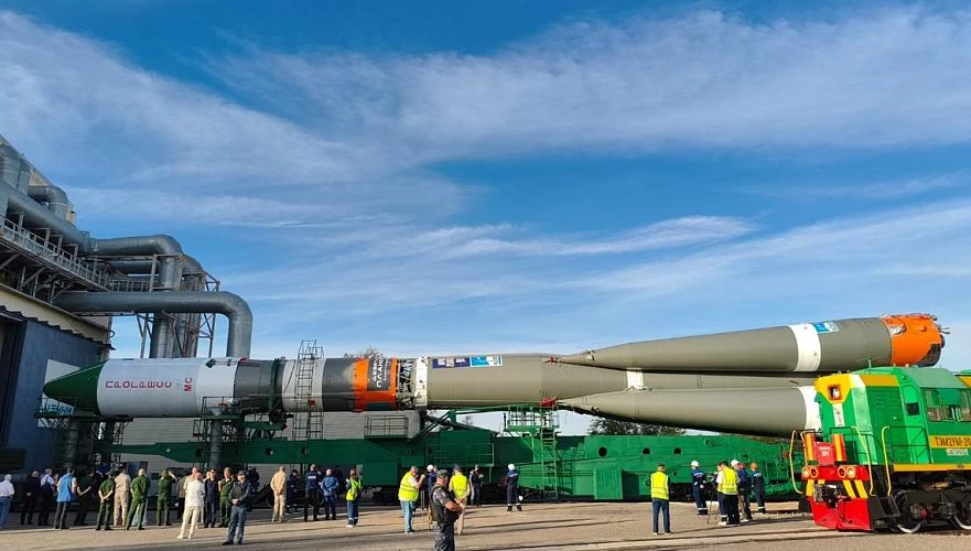На стартовый комплекс площадки 31 космодрома Байконур вывезена ракета Союз-2.1б с ТГК "...