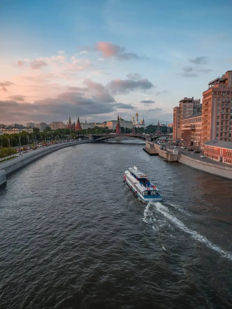 Москва-река может пересохнуть через 200–300 лет, если не сдержать текущие изменения климата.

В ближ