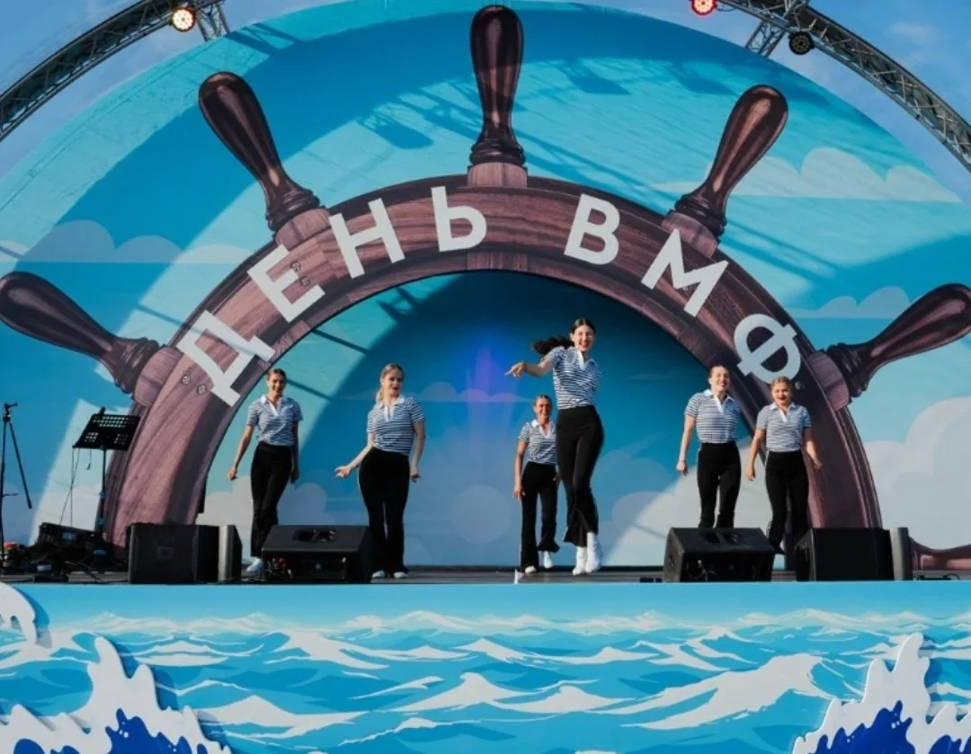Выходные в Златоусте: славим наш флот и владыку морей!
