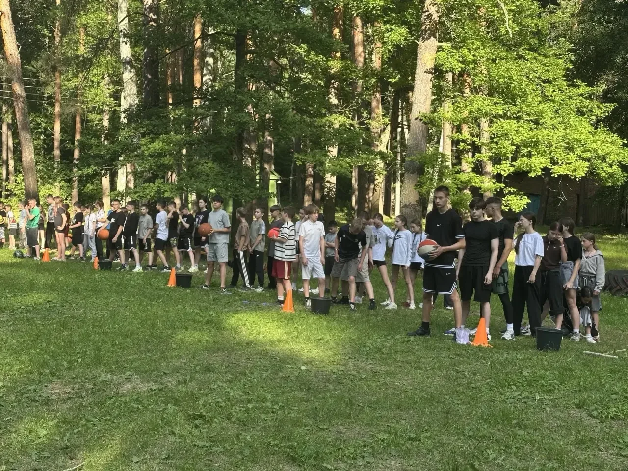 🎉 Весёлые старты в «Вислом Бору»! 🏆