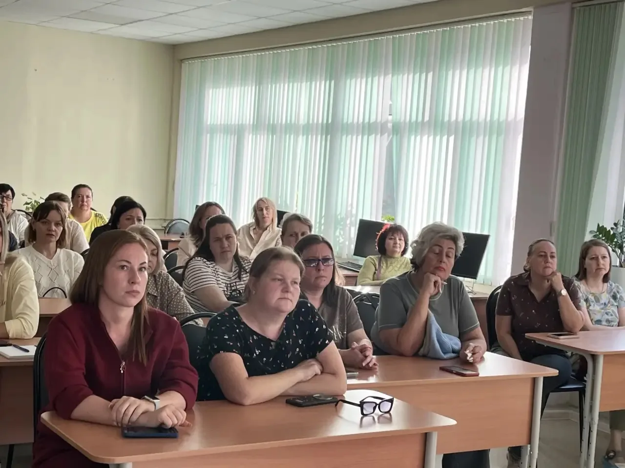 В современном мегаполисе подросток ежедневно сталкивается с множеством вызовов: интенси...