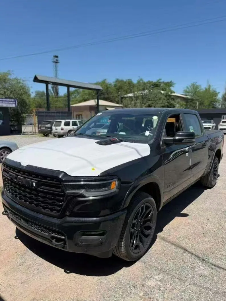 RAM 1500 RHO💣

🔹 Год: 2025
🔹 Двигатель: 3.0 / 540 л.с. / бензин
🔹 Привод: полный (4WD)
🔹 Трансм