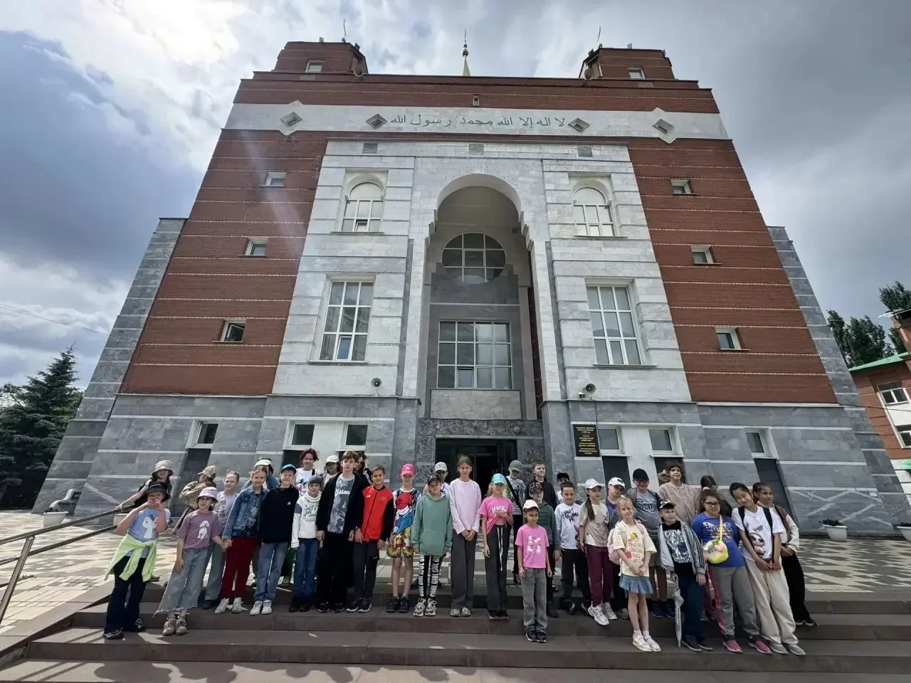 Сегодня, 23 июня, летний лагерь «Соловушка» при школе отправился на уникальную экскурси...