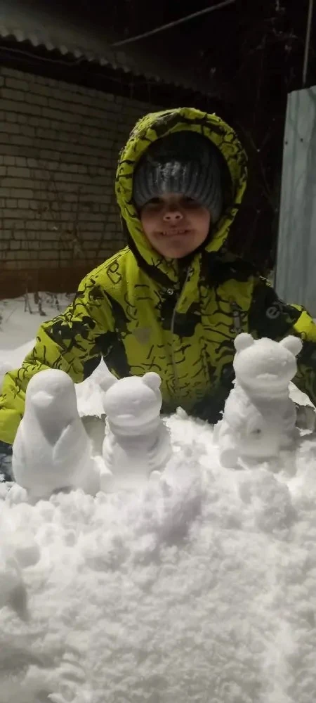 ,, Мастер снежных дел''. Зима -- одно из волшебных времен года.  В этот раз я решил поп...