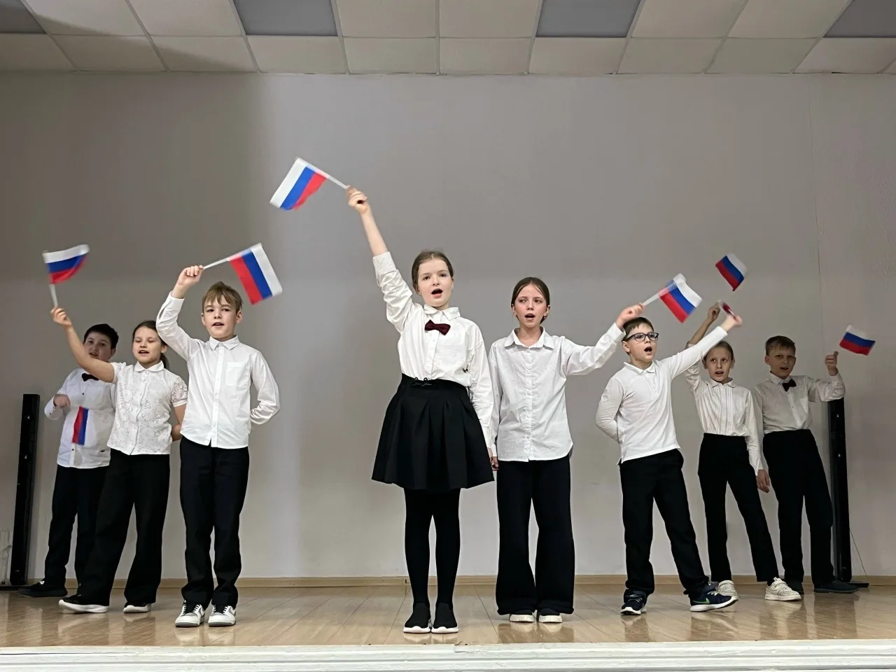 📢 Отборочный тур Фестиваля "Народы России" успешно завершен!  В минувшую пятницу в стенах нашей школ