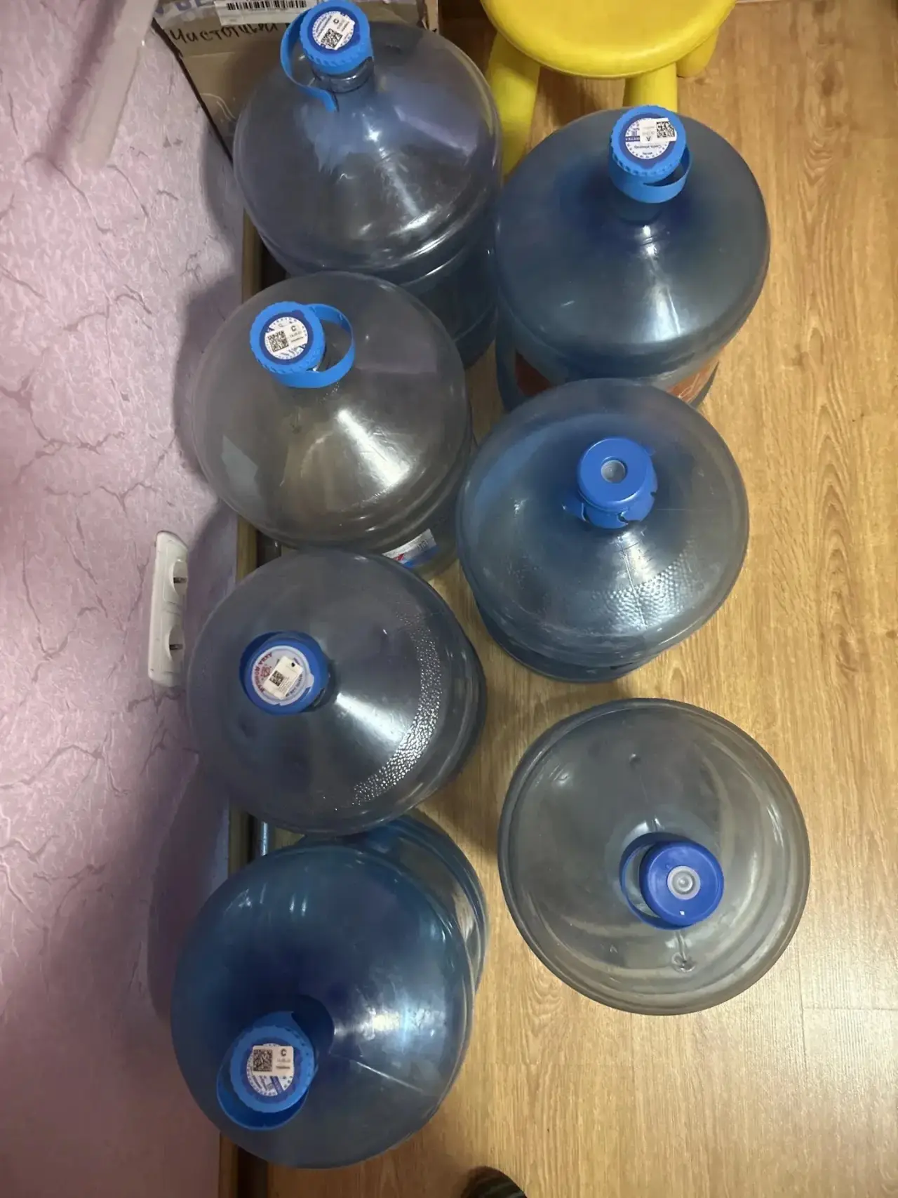 Продам 19 л бутылки для кулера
