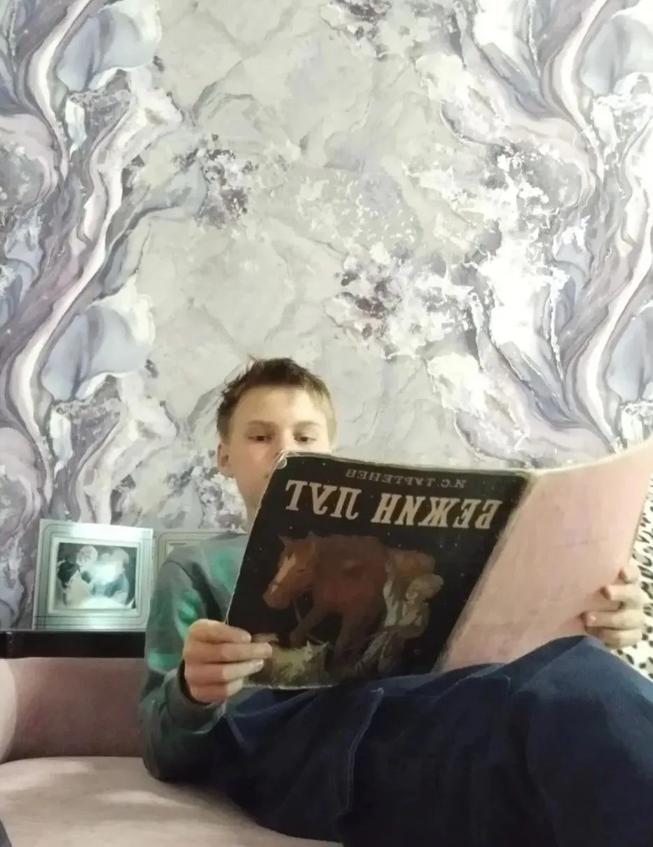 Литературный клуб "ЖиРаФиЧ".