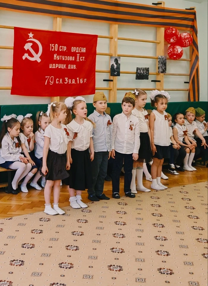 #Дошколята | Маленькие сердца помнят ❤️    Завершаем рассказ о праздничных событиях, посвящённых Дню