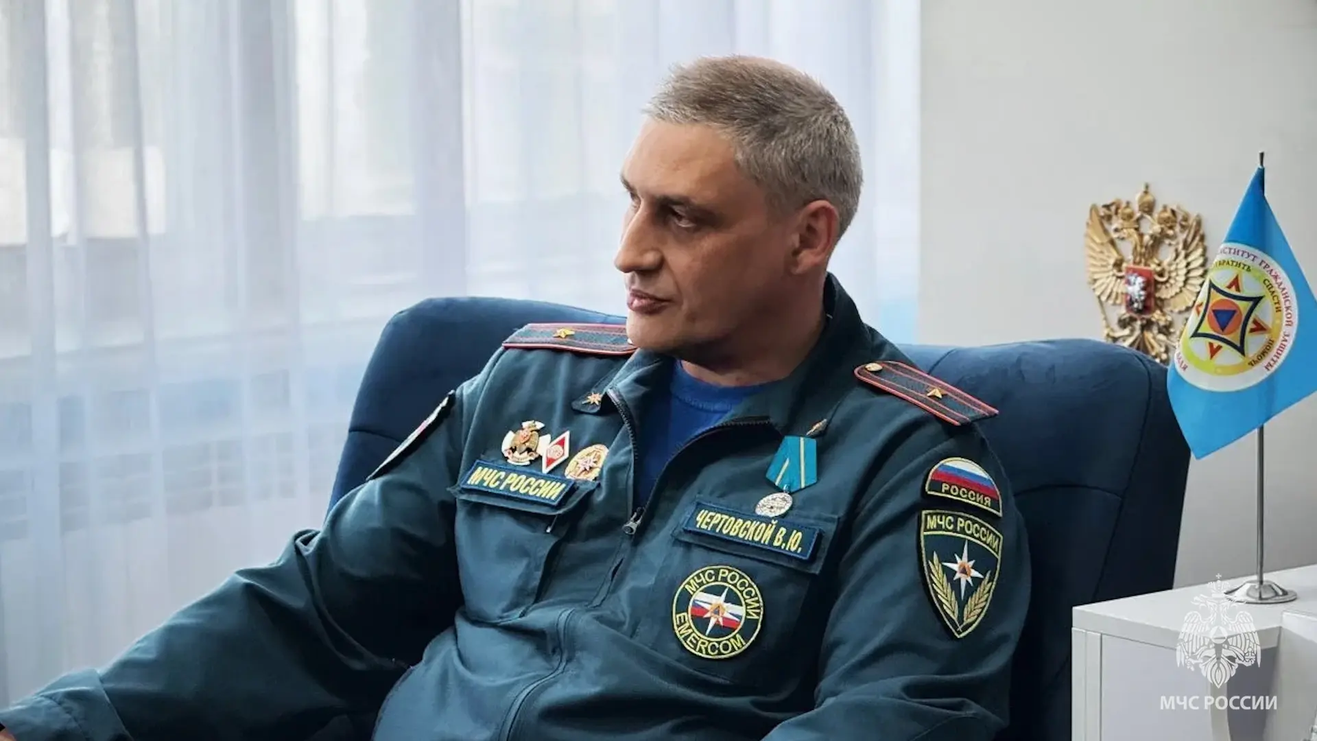 «Пожарные – это солдаты, готовые ринуться в бой…»  В канун Дня пожарной охраны перед студентами Инст