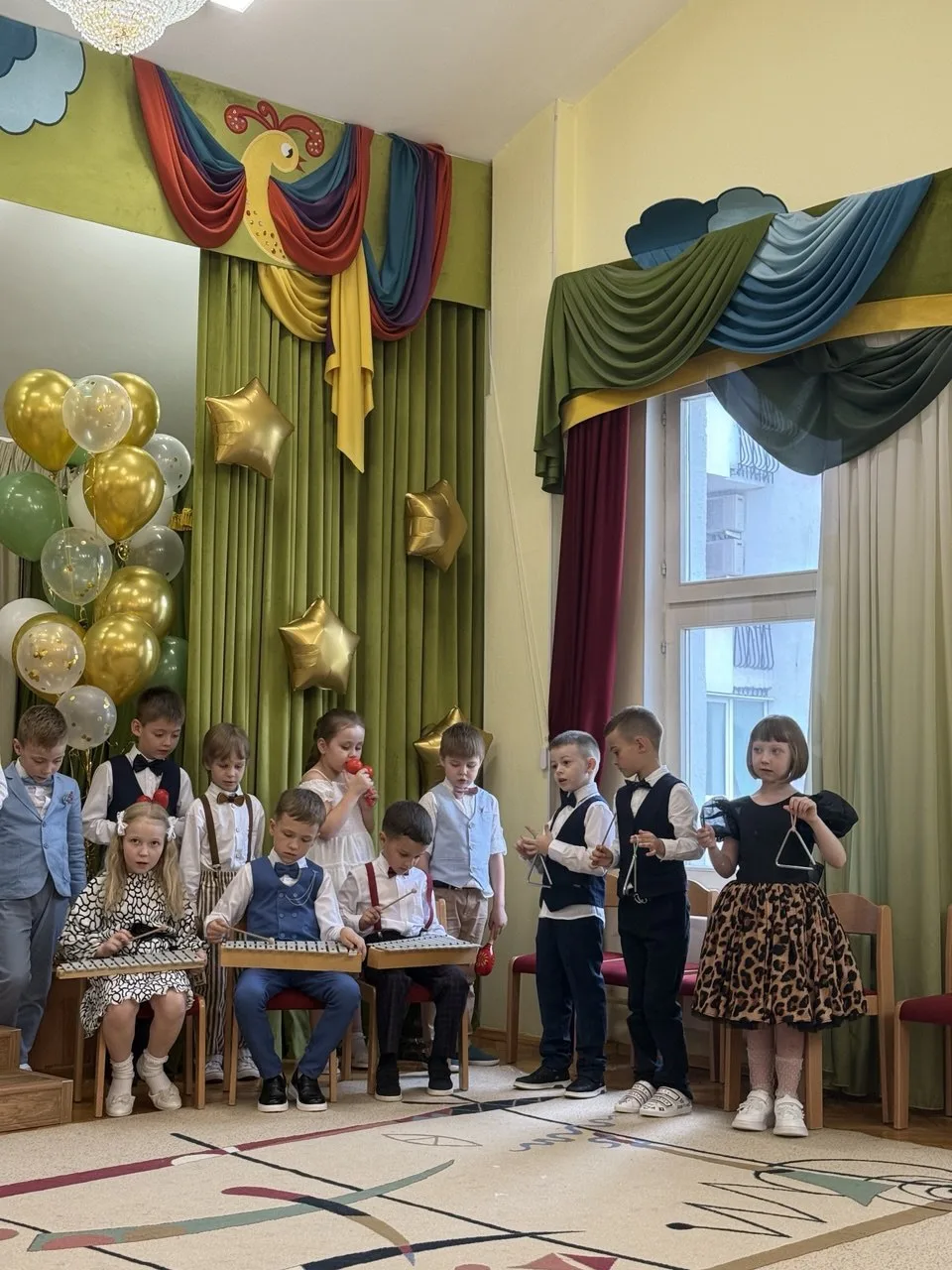 🎓 До свидания, «Кот учёный» — здравствуй, новая глава!  🦉 В садике «Лукоморье» прошёл выпускной в гр
