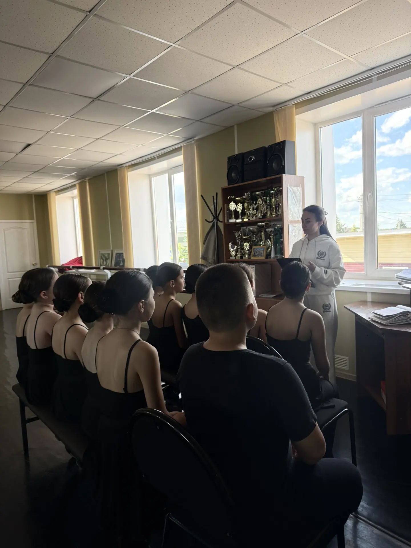 29 мая преподаватель Свищева Л. А. совместно с учащимися провела информационный классны...