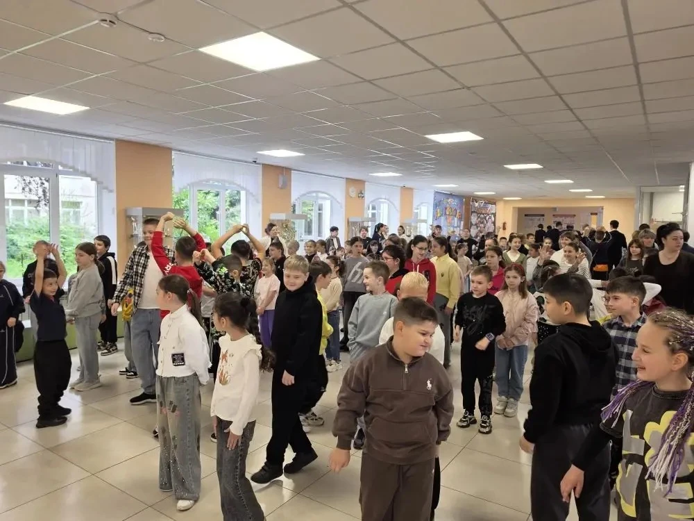 🌞🏕️ Сегодня, 2 июня на базе нашей школы, открылся летний оздоровительный лагерь "Насл...