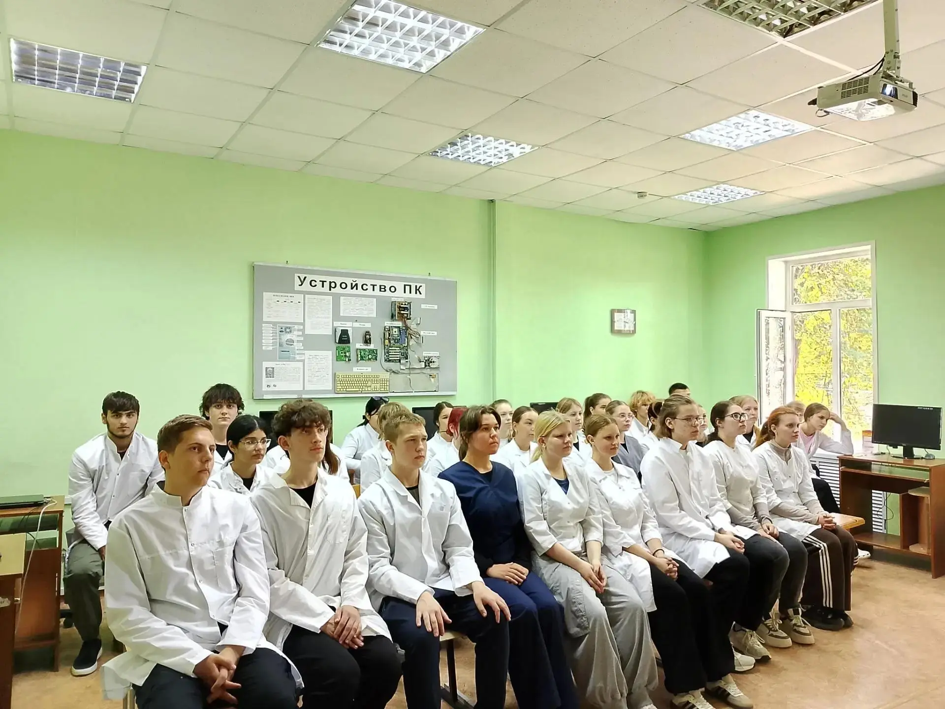 🕊️ Касимовский филиал стал участником всероссийского телемоста памяти