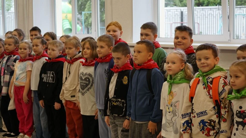 В школе 185 состоялось торжественное открытие летнего лагеря "Восьмое чудо света". Наша...
