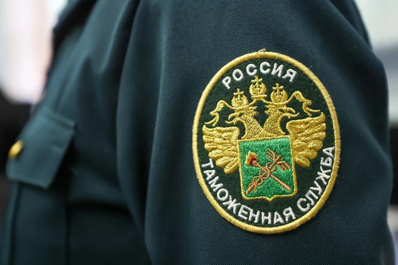 Таможенники в Ивангороде пресекли попытку ввоза культурных ценностей без декларирования