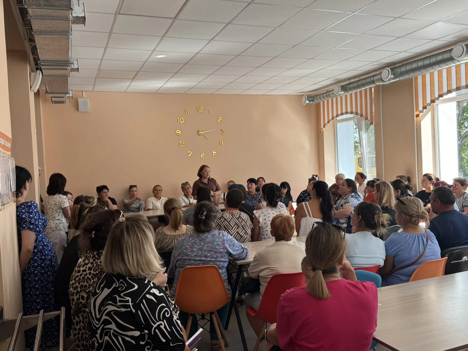26.08.2026 состоялось общешкольное родительское собрание в МБОУ «Амурская школа имени А...