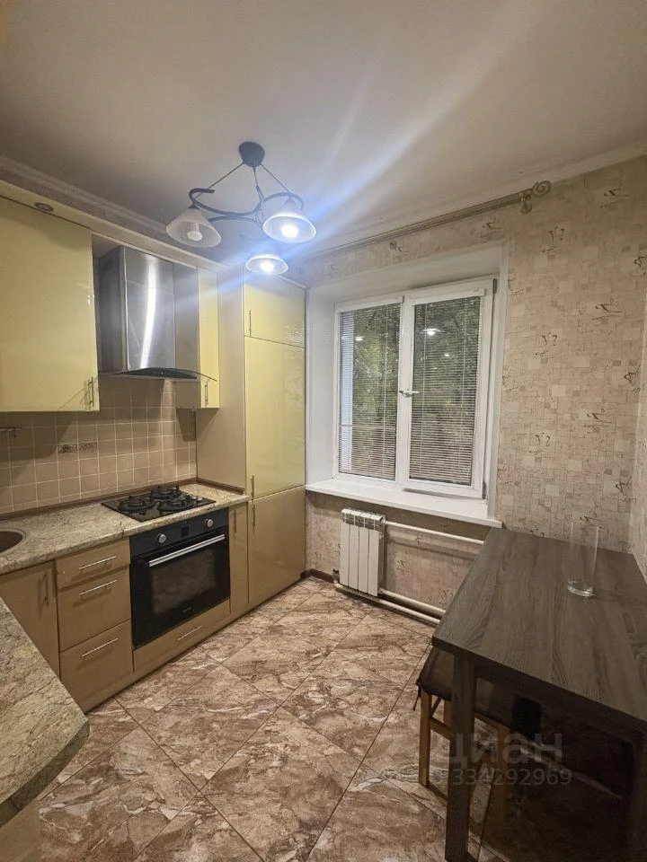 Сдам без посредников: 1-комнатная квартира, 32м²