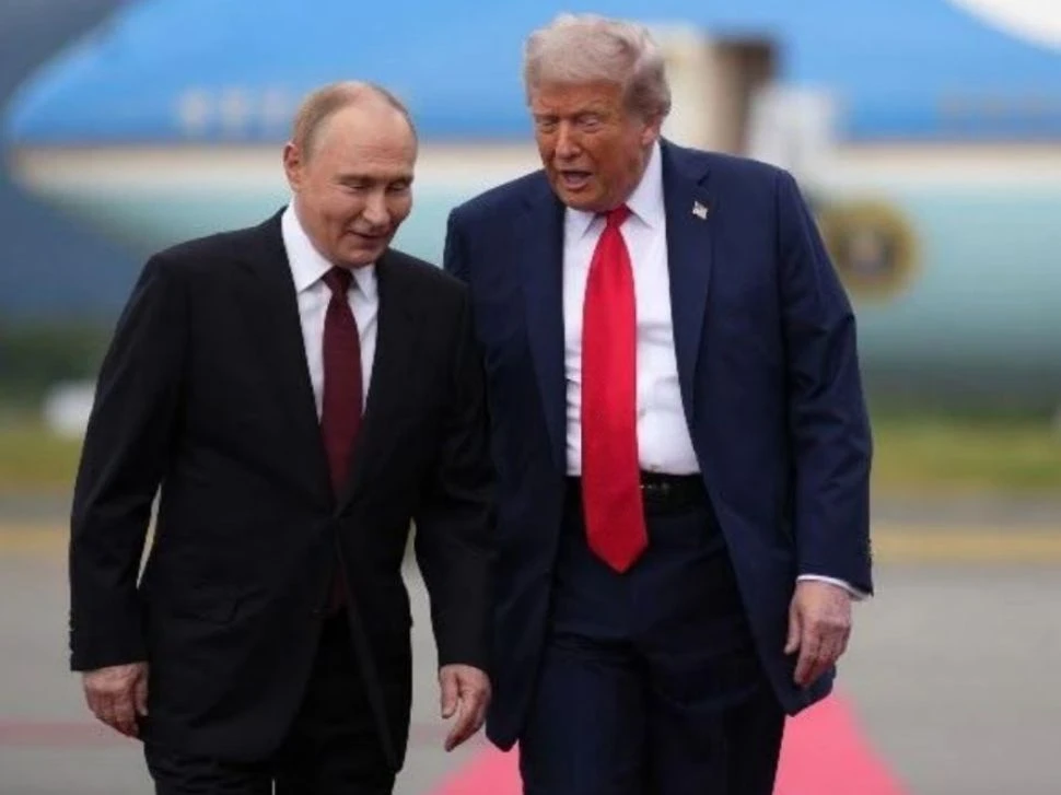 Владимир Путин провел телефонный разговор с Дональдом Трампом

Он поздравил американского коллегу с 