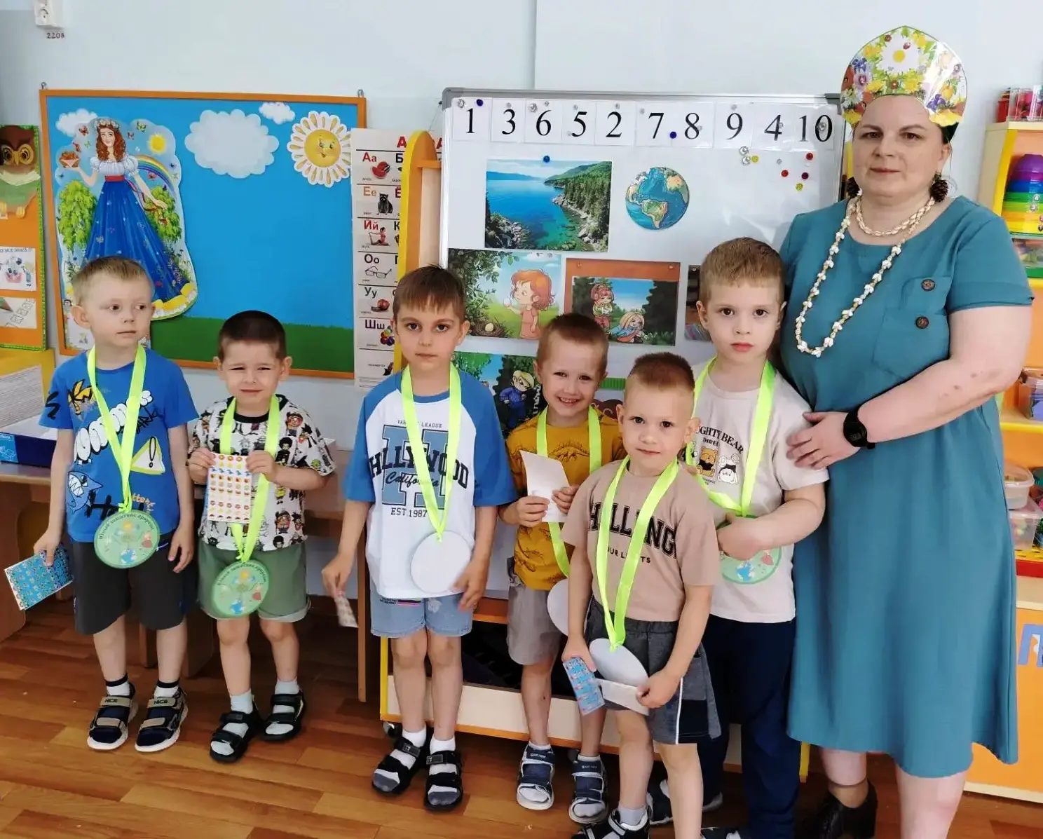🌿 День окружающей среды в группе «Звукознайки»!
 
🌍В группе «Звукознайки» прошло экологическое зан