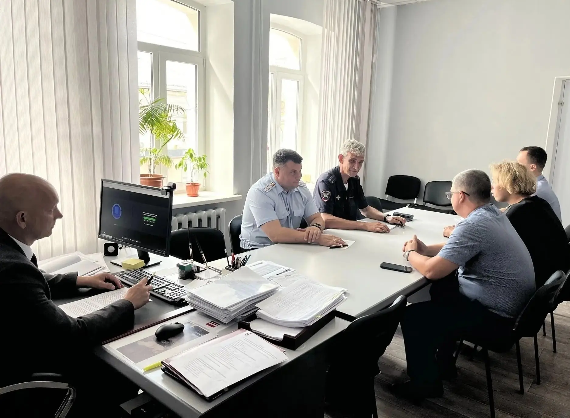 👮‍♂️В Саратове госавтоинспекторы провели встречу с представителями кикшеринговых компаний

📍В коми