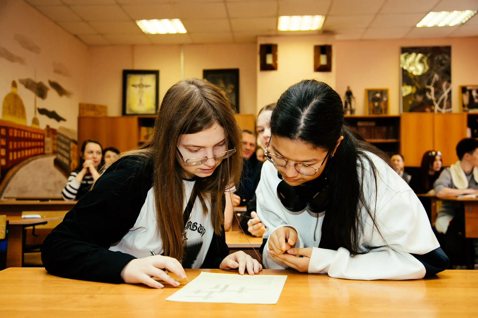 📅 День открытых дверей для будущих десятиклассников  ✍️ 18 апреля в школе прошло важное событие.  🤝 