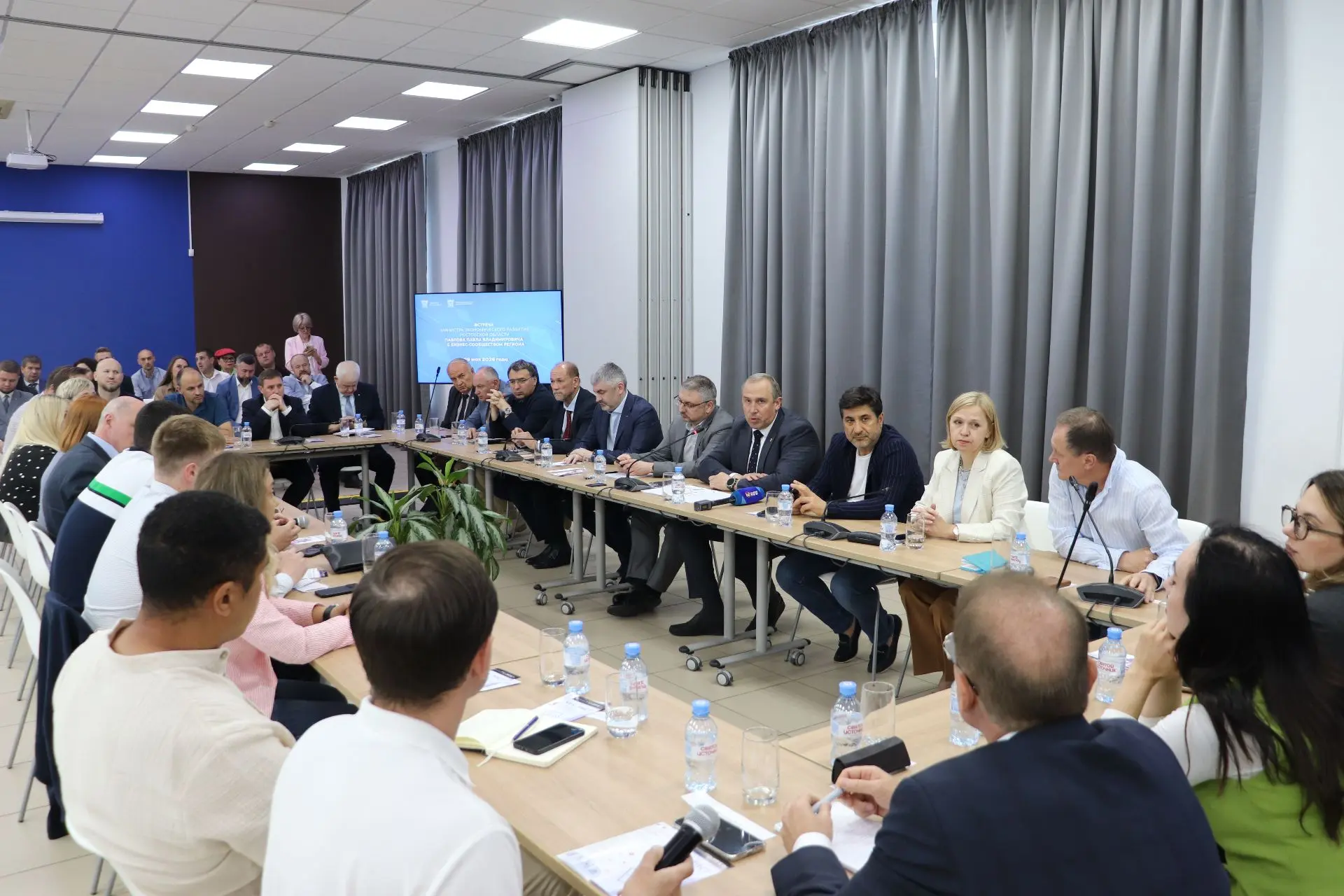Диалог власти и бизнеса: в Ростове подвели итоги Недели предпринимательства.