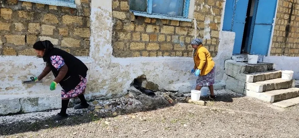 🌿 Сделаем город чище вместе!  В рамках общегородского субботника ученики и педагоги нашей школы прин