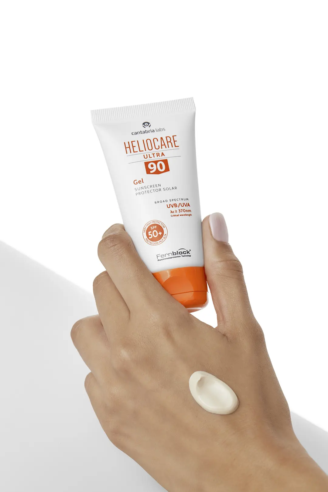 Солнцезащитный Гель ультра 90 с SPF 50+ обеспечит очень высокую степень защиты для кожи...