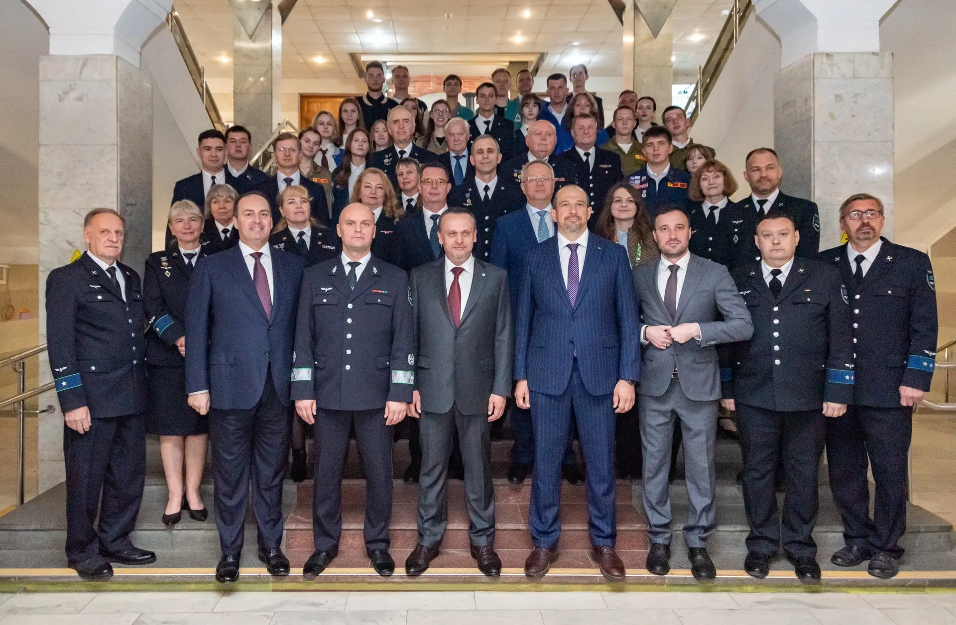 🚄 Министр транспорта Андрей Никитин оценил вклад УрГУПС в подготовку кадров для трансп...