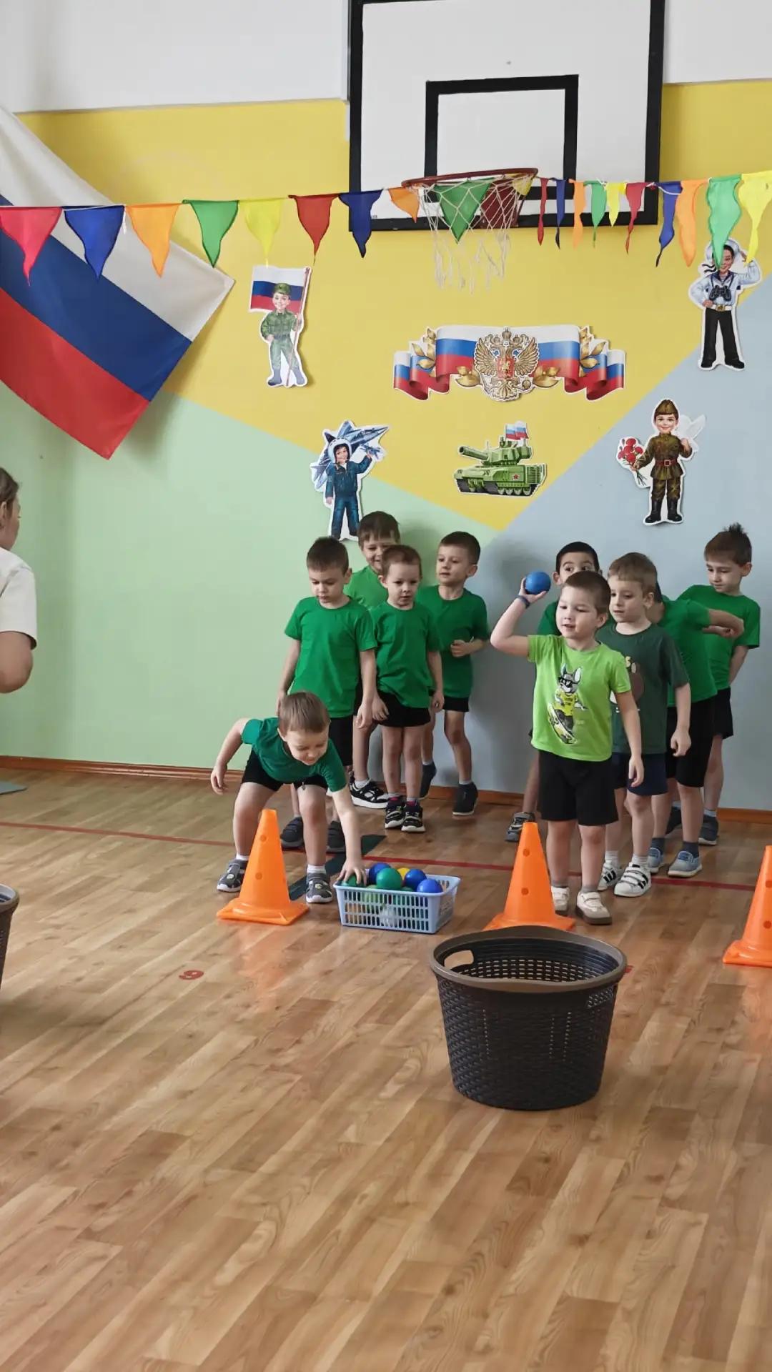 🎖 Бравые "Фантазёры"           В средней группе прошёл спортивный праздник, посвящённый 23 февраля. 
