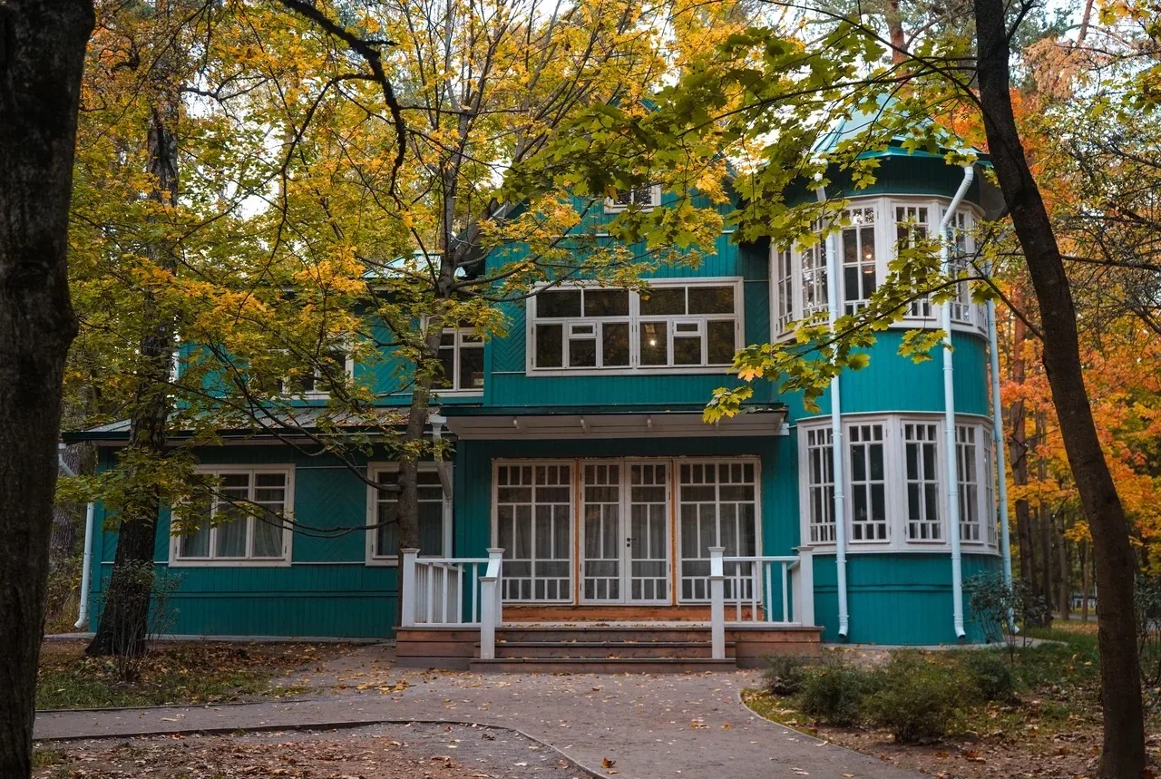 🏛️ Фестиваль «Иррационально» пройдет в Доме творчества «Переделкино»