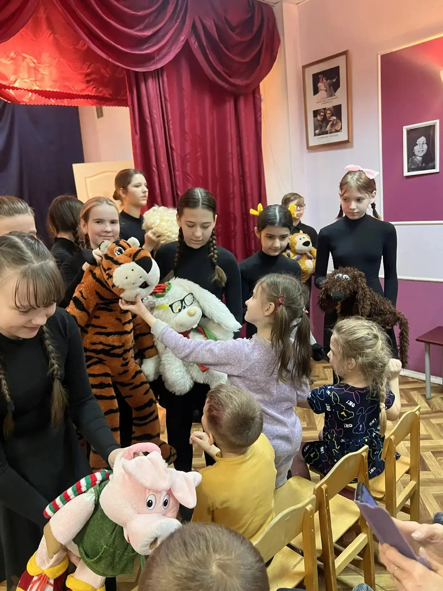 КОРОБКА ХРАБРОСТИ: ИТОГИ АКЦИИ  💫 На прошлой неделе в школе завершился «Марафон счастья», организова